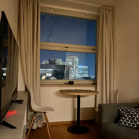 Main Center - Luxury - Free Parking - View 아파트 브라티슬라바